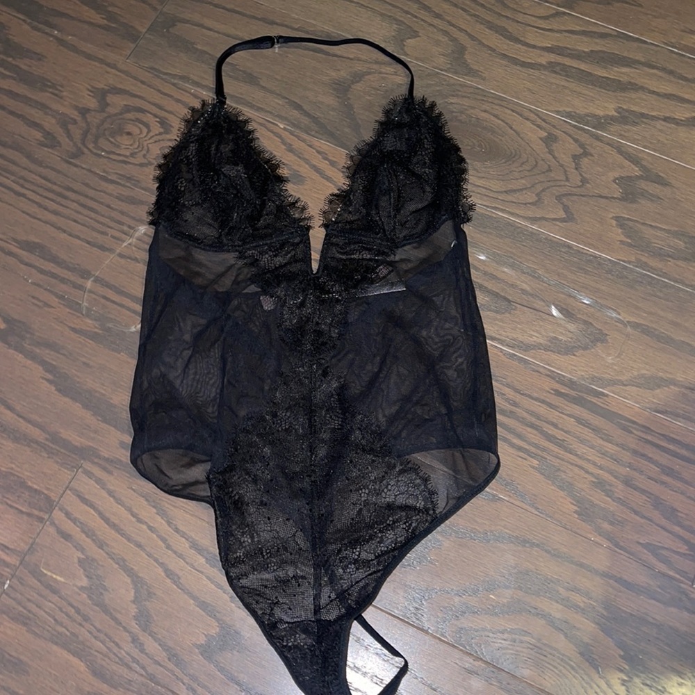 Brand new intimate VS